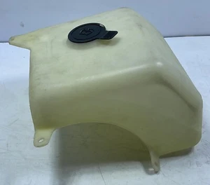 60729872 Original Windshield Washer Reservoir Alfa Romeo Giulietta Type 116 OEM - Picture 1 of 5