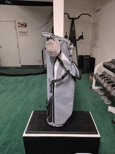 Callaway 2024 PAR 3 Golf Stand Bag Charcoal - Picture 1 of 4