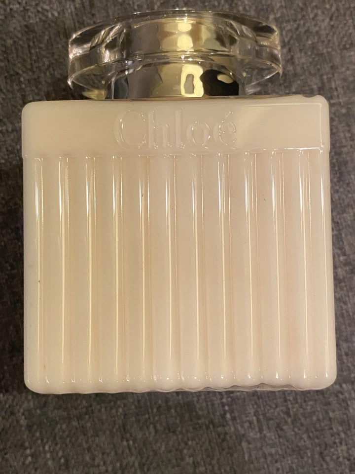 Loción corporal perfumada Chloe 3,4 oz ~ sellada sin caja Foto 1 de 2