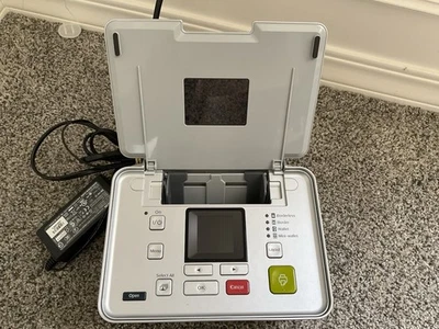 EPSON PictureMate PM 200 Photo Lab Printer Portable InkJet With Power Supply - Image 1 of 4