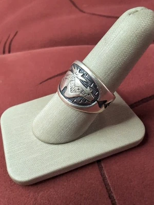 Anillo Carolyn Pollack Plata 925 con Diseño Nativo Talla 9.25 Foto 1 de 4