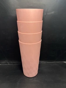 NEW! Mainstays Set of 4 Cups 26 oz Tumblers pink Square BPA Free Plastic - Picture 1 of 3