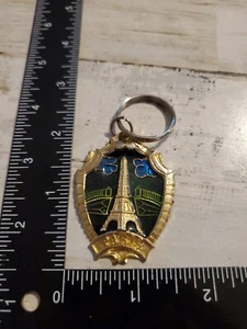 Eiffel Tower figural Souvenir Key Chain Ring Keychain np - Picture 1 of 2