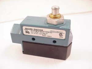 Microinterruptor Honeywell BZE6-2RQ72 se envía el mismo día de la compra - Imagen 1 de 4