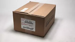 Genuine Lexus 81220-0E010 Driver LH Fog Light 2004-2006 RX330 2007-2009 RX350 - Picture 1 of 3