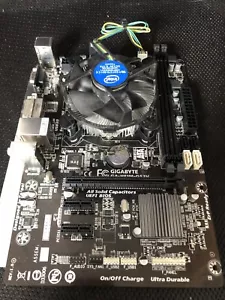 Gigabyte GA-H81M-DS2V Rev 1.0 Micro ATX Motherboard + I/O Shield socket 1150 - Imagen 1 de 9