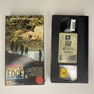 THE RIVER'S EDGE (1987) VHS MOVIE - KEANU REEVES, CRISPIN GLOVER 80s CULT DRAMA - Picture 1 of 6