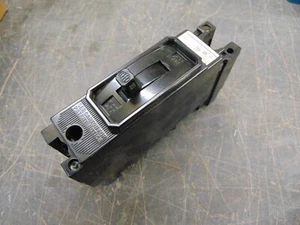 EH1-B020 Siemens ITE Circuit Breaker 1 Pole 20 Amp 277v - Picture 1 of 3