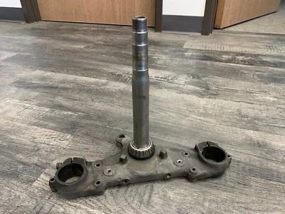 Yamaha 1996-2001 XVZ1300 1300 Royal Star OEM Lower Fork Holder Bracket Steering - Изображение 1 из 4