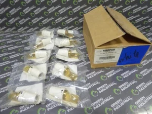NEW Box of 10 Marinco CL40FR-OFFSET-B Bus Bar Mount Female Receptacles White - Picture 1 of 4