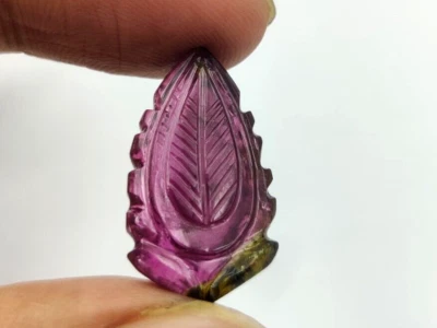 19 Carat Natural Tourmaline Bi Color Carving Gemstone S38 - Image 1 of 4