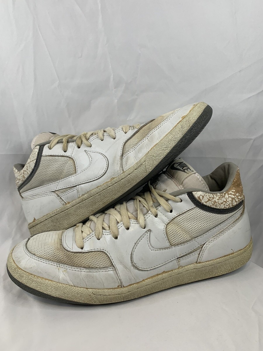 Nike サッカースパイク31cm US13 ヴィンテージ Nike サッカースパイク31cm US13 ヴィンテージ 楽天市場