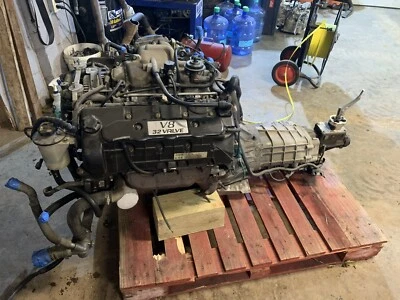 Motor Ford Mustang Mach 1 2003 y transmisión manual Foto 1 de 4