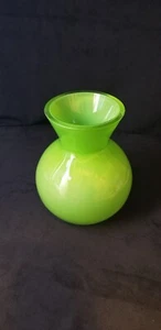 Vintage Heavy Thick Green Glass Vase Made In Poland Two Tone 7.5" Tall - Picture 1 of 12