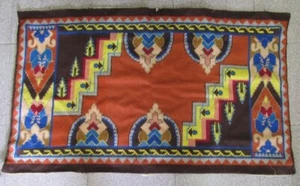 19C. ANTIQUE HANDMADE WOOL EMBROIDRED CARPET WALL RUG - Picture 1 of 9