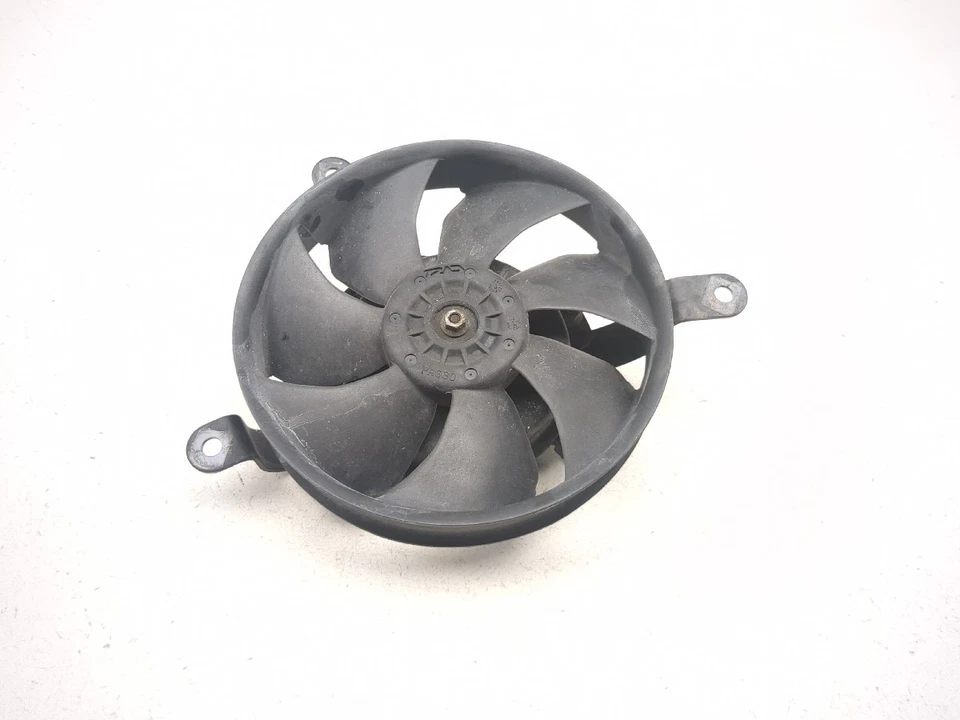 02 03 Ventilador radiador Honda CBR900RR CBR 954 Foto 1 de 4