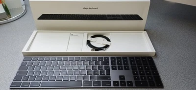 APPLE Magic Keyboard A1843 mit Ziffernblock - Deutsch QWERTZ | space grey | OVP - Bild 1 von 4