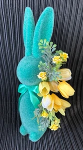 EASTER CENTERPIECE BUNNY CENTERPIECE EASTER TABLE DECOR GREEN FLOCKED BUNNY - Picture 1 of 3