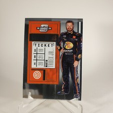 2021 Chronicles NASCAR Contenders Optic #11 Martin Truex Jr.