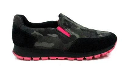 ZAPATILLAS SIN CORDONES PRADA LINEA ROSSA CAMO TECH NYLON Y GAMUZA TALLA 40 Foto 1 de 4