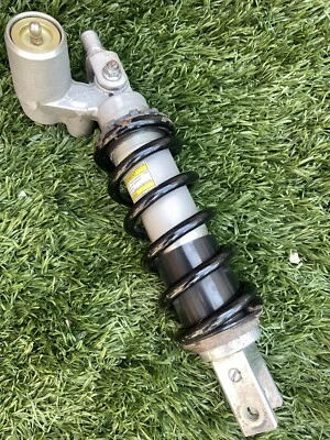 Suzuki GSXR 600 750 K1 K2 K3 Amortiguador trasero 2000 2001 2002 2003  Foto 1 de 4