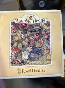 Royal Doulton Brambly Hedge Winter In Box Plate 8" Designer Jill Barklem 1982 - Picture 1 of 3