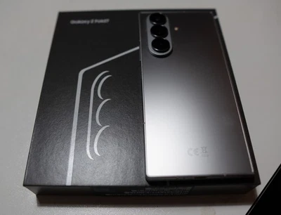 Samsung Galaxy Z Fold7 Fold 7 Silber 512GB Super Zustand Mit Restgarantie  - Bild 1 von 4