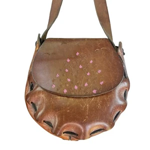 Vtg 70s Handmade Tooled Floral Leather Shoulder Bag Flowers Purse Wood, Clasp - Picture 1 of 13