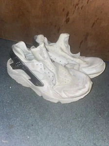 Size 13  - Nike Air Huarache Premium Light Bone 2018 (no Laces) - Picture 1 of 8