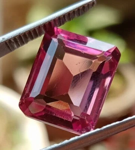 Certified 24.90 Ct Natural Zultanite Color Changing Turkish Emerald Cut Gemstone - Picture 1 of 8