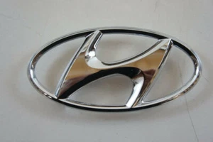 front grille H logo emblem (chrome color) fit (2019 2020 Hyundai Santa Fe) - Picture 1 of 1