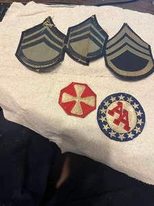 WW11 US Army patches and Sgt. stripes 8th Army - US Army 14th anti aircraft - Picture 1 of 7