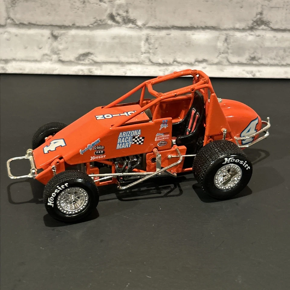 Action JJ Yeley #4 1997 acción naranja Sprint Dirt Car 1/24 diecast Sprint Car Foto 1 de 4