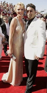 Emmy Awards Katherine Heigl wearing an Escada gown with a Jimmy Ch- Old Photo - Picture 1 of 1