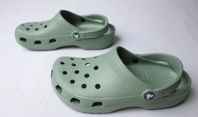 Zuecos sin cordones Crocs clásicos ligeros para niños LB3 verde musgo EE. UU.: j6 EU:38-39 Foto 1 de 4