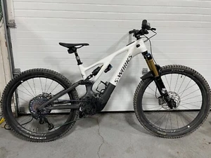 2022 Specialized S-Works Carbon Turbo Levo; Size: S4 (Large) - Picture 1 of 10