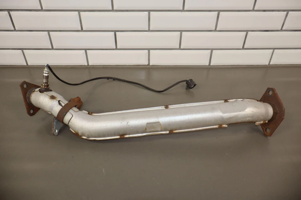 2002 Mazda Miata NB tubo de escape *Veja fotos* - Imagem 1 de 4