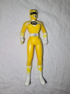 VTG 1995 Saban Mighty Morphin Power Rangers Yellow Ranger 4" Figure - Picture 1 of 4
