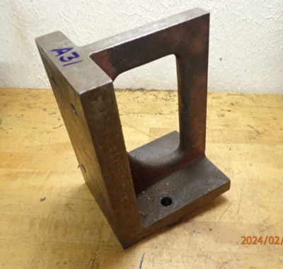 批量 A31 机械师角板 带钥匙和 1/2-13 孔 可能的 Suburban — 第 1/4 张图片