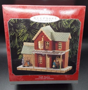 1998 Hallmark Keepsake Christmas Ornament Halls Station Train Ann. Ed. MIB - Picture 1 of 3