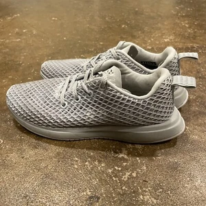 Nobull Project Knit Runner Diamond Mesh Gray Gum Running Shoes Women Sz 6.5 - Picture 1 of 9