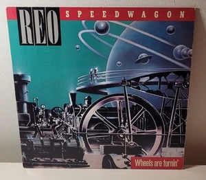 REO Speedwagon "Wheels Are Turnin'" Vinyl LP (QE 39593) **EX+** - Picture 1 of 6