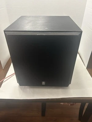 Altavoz subwoofer pasivo Yamaha SW-P3600 BL 10" negro con cable 4 ohmios 120 vatios Foto 1 de 4