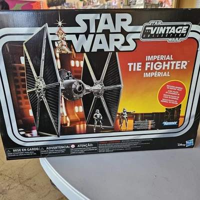 Star Wars Colección Vintage Imperial Tie Fighter Nave y Tie Fighter Pilot Foto 1 de 4