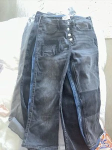 4 Pairs Of Girls Abercrombie And Fitch Jeans 13/14 Brand New Black Gray And Blue - Picture 1 of 21