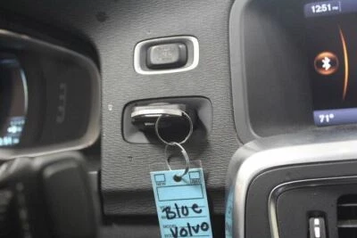 Ignition Switch Dash Mounted Push Button Fits 14-18 VOLVO S60 2394953 - Image 1 of 4