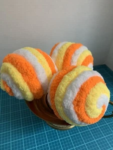 Lot 3 Yarn Covered Foam Balls Candy Corn Decor Wreath Tray Table Display New - Picture 1 of 4