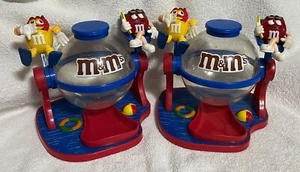 2 M&M's Make A Splash Beach Candy DispensersCollectable Limited Edition Rare HTF - Picture 1 of 9