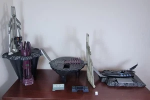 Batman Forever Batcave Playset Kenner 1995 Vintage Collectible Rare - Picture 1 of 10