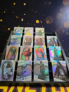 2025 DISNEY TOPPS CHROME CHARACTER REFRACTORS - Bild 1 von 17